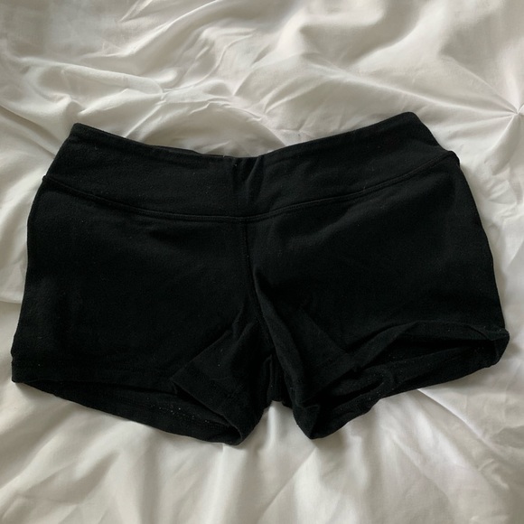 Ivivva (lululemon) Biker Shorts - Picture 1 of 2